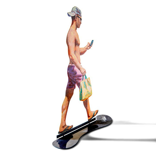 דודו גרשטיין | פסל בדרך לים - Walking Whatsapper – תמונה 3